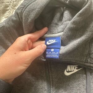 Nike zip up size XS